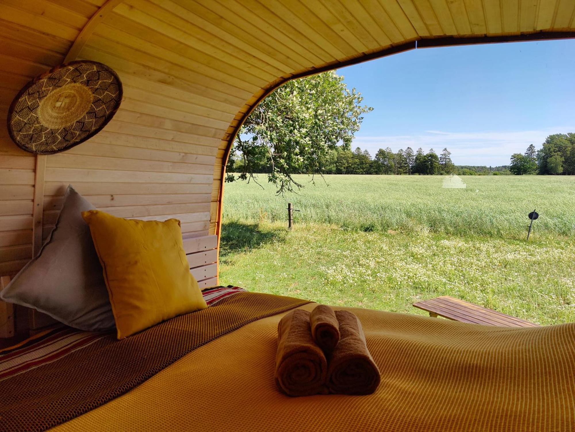 Under Canvas Bornholm Ostermarie エクステリア 写真