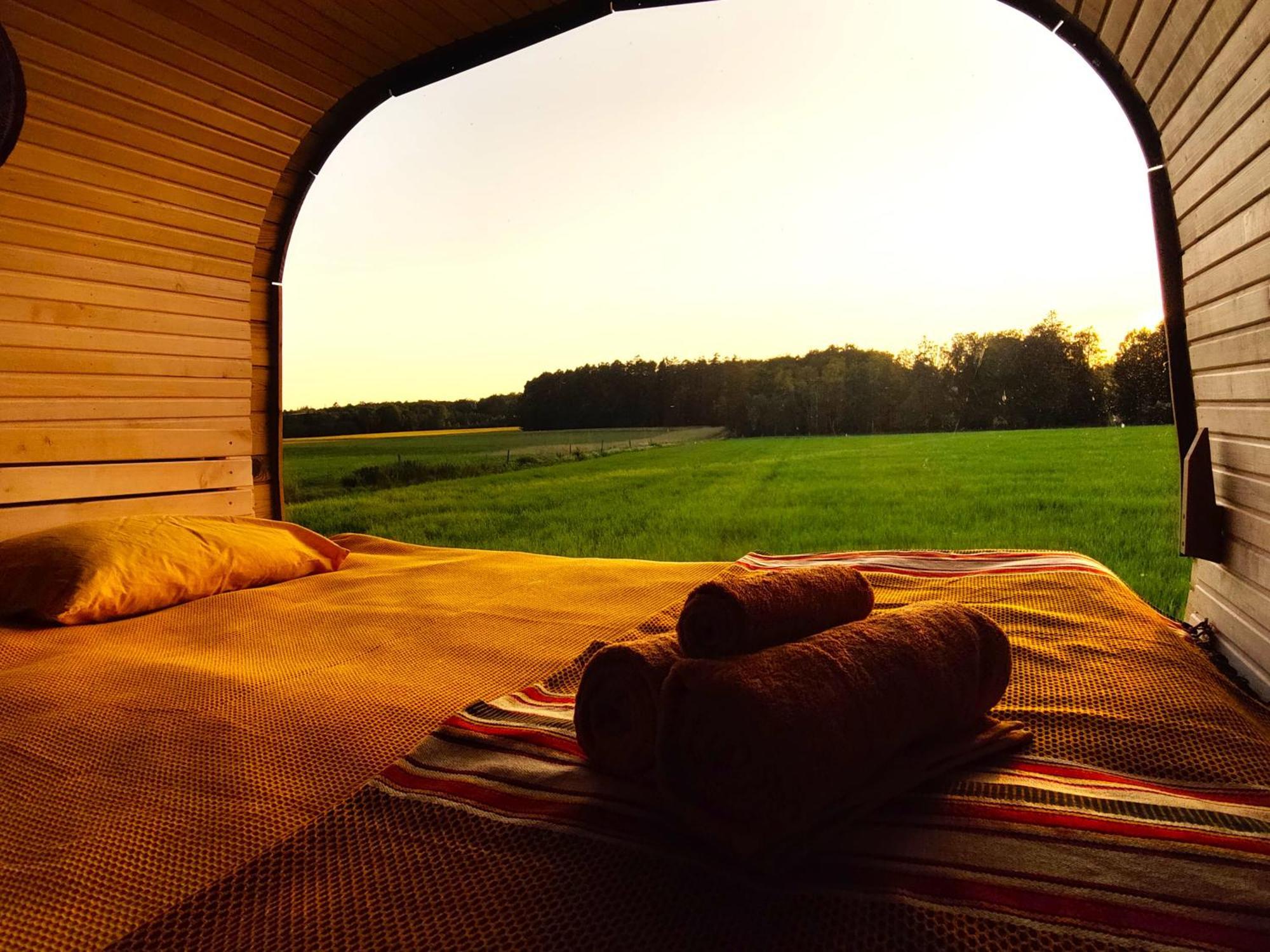 Under Canvas Bornholm Ostermarie エクステリア 写真