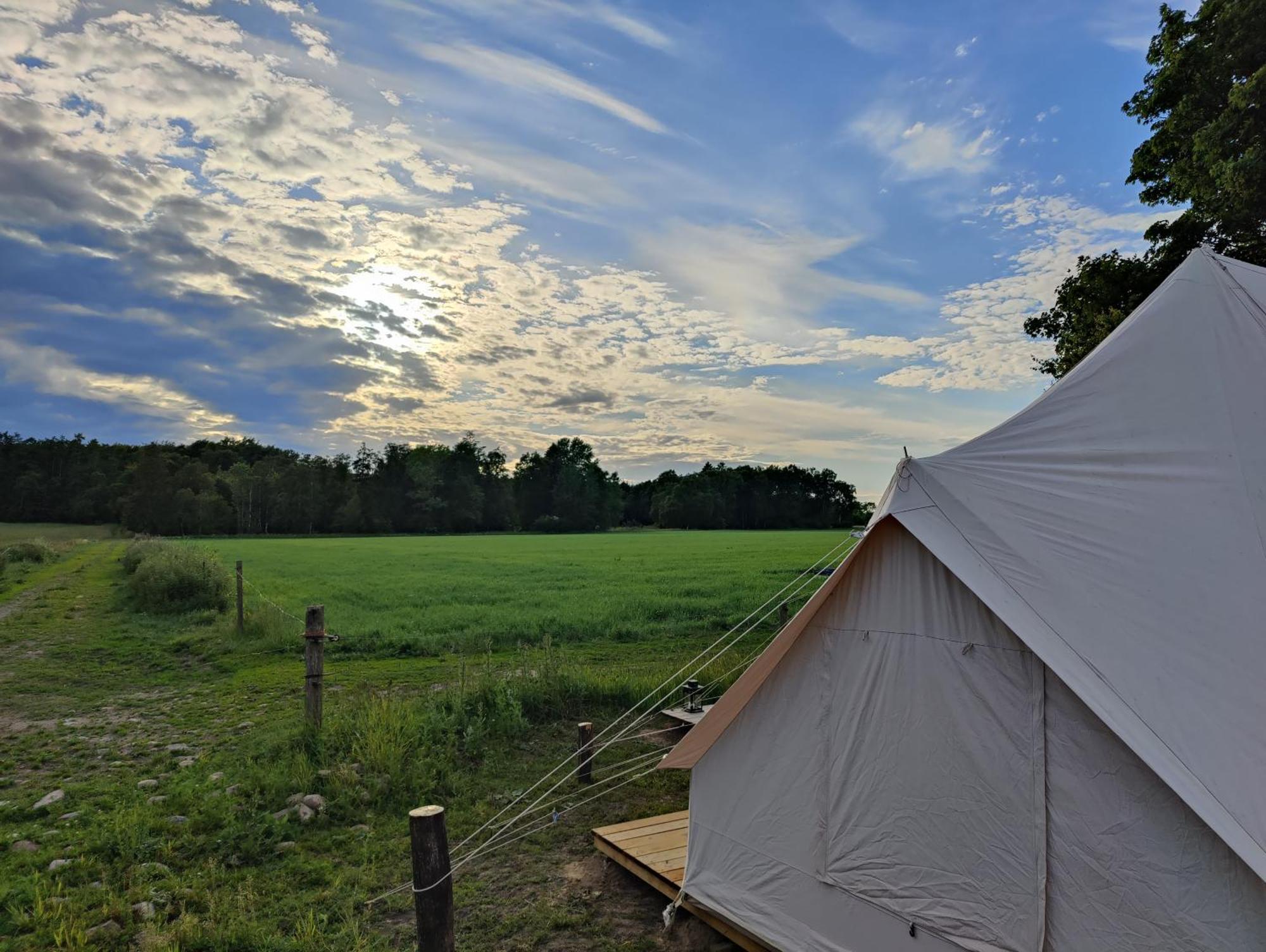 Under Canvas Bornholm Ostermarie エクステリア 写真