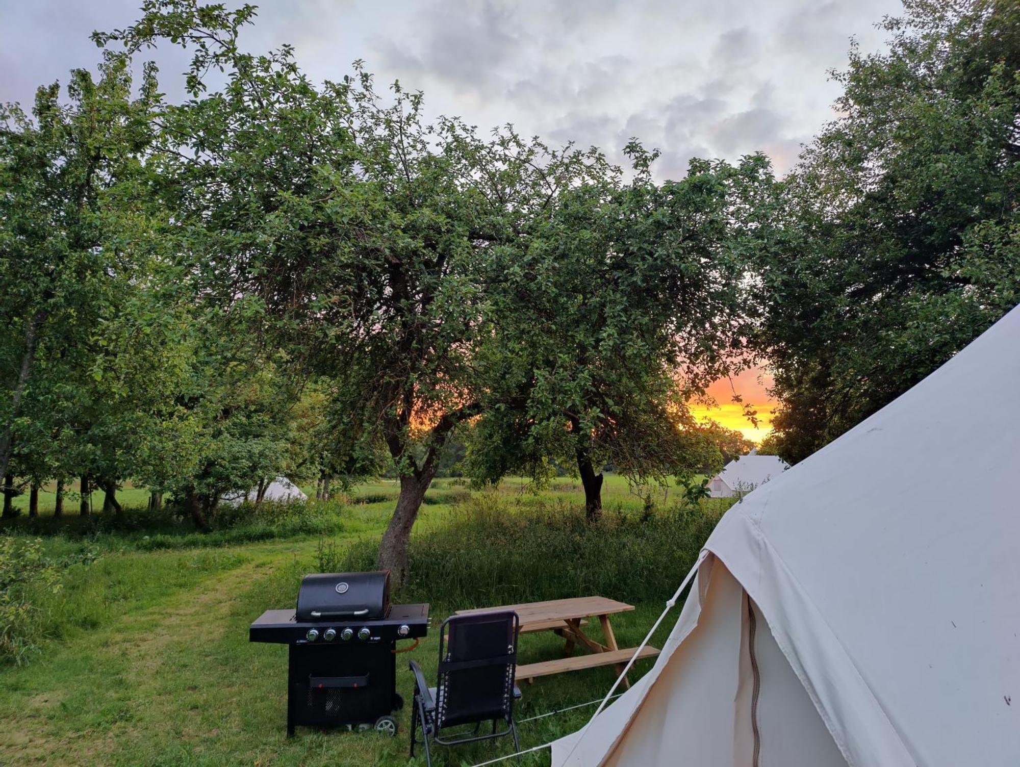 Under Canvas Bornholm Ostermarie エクステリア 写真