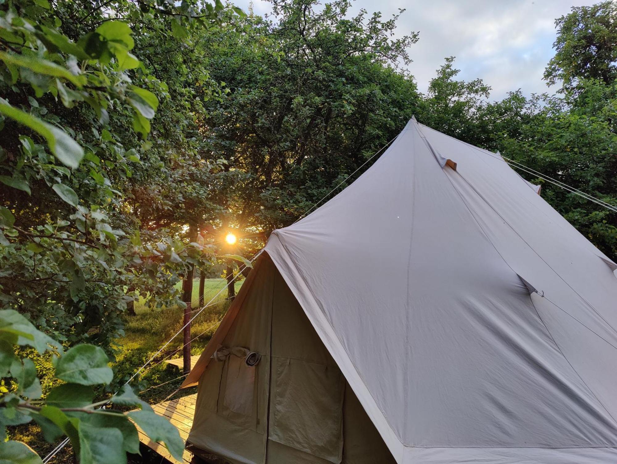 Under Canvas Bornholm Ostermarie エクステリア 写真